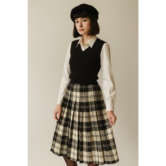 Hudsons Bay Co Wool Skirt Tartan Plaid Pleated Made In England Cream Black 28x30 - Picture 10 of 10